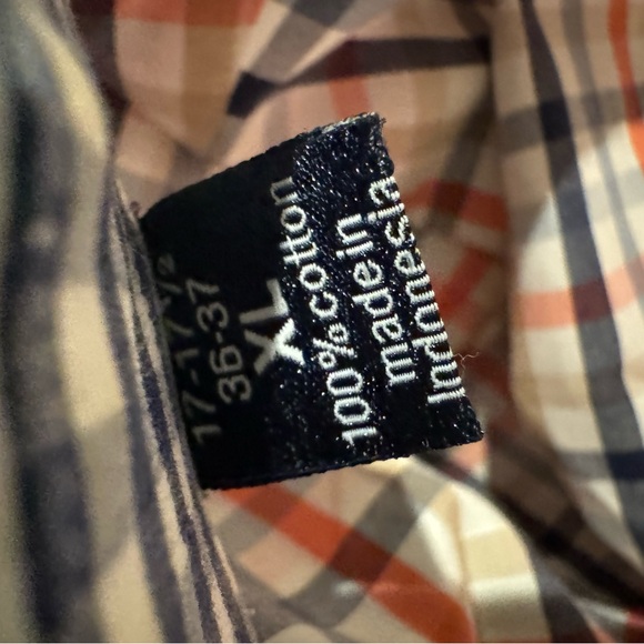 Bar III Button Down - Picture 5 of 5